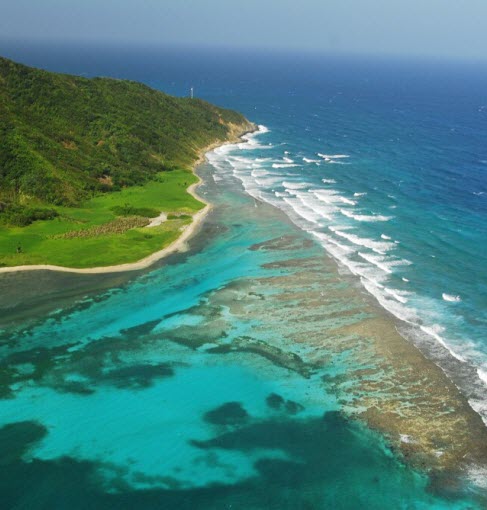 guanaja reef break from north east point of island